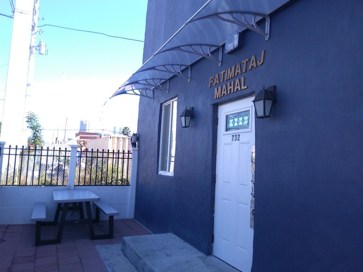 Fatimataj Mahal Guest house
